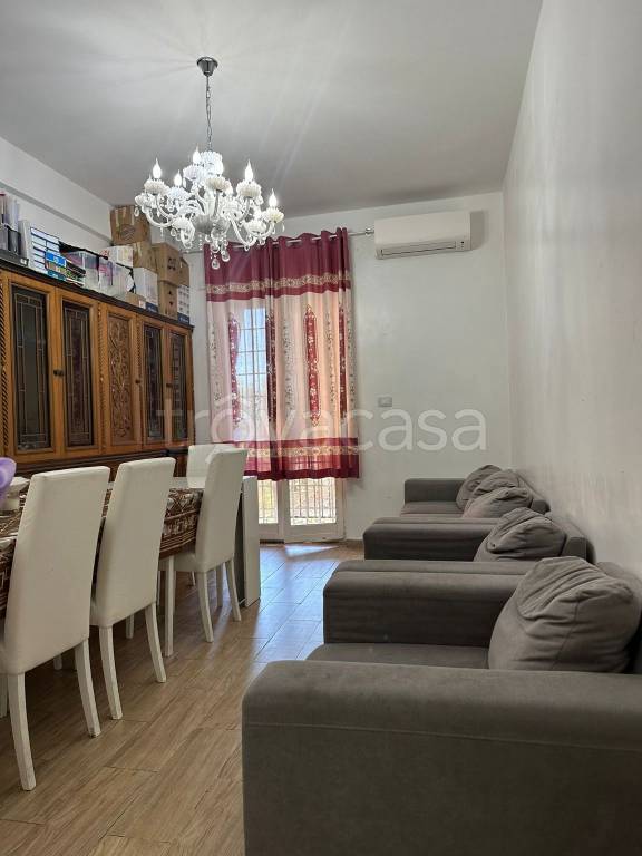 appartamento in vendita a Roma in zona Appio Claudio