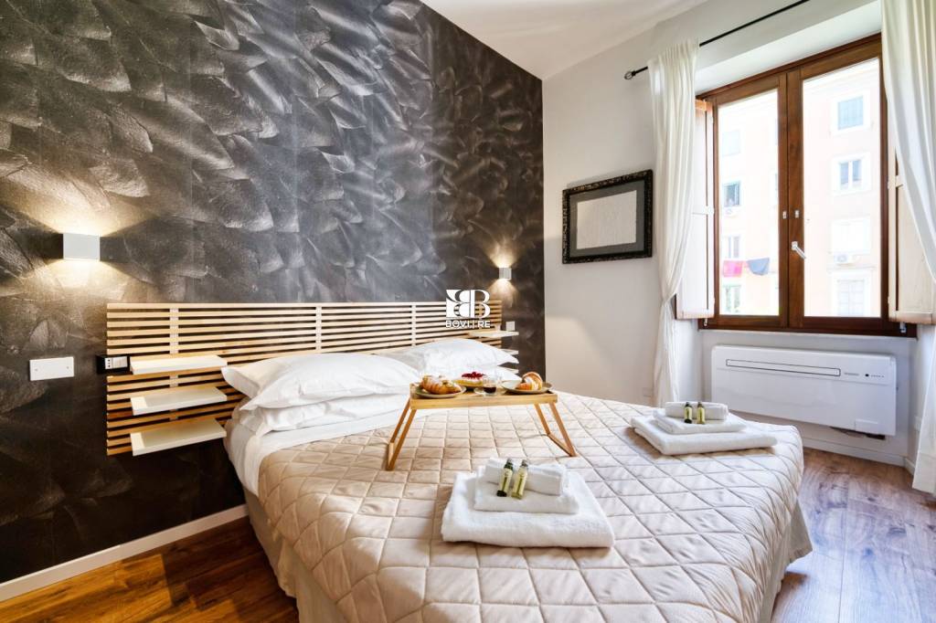 negozio in vendita a Roma in zona Rione Prati