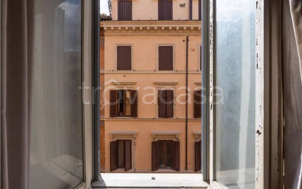 appartamento in vendita a Roma in zona Rione di Ponte