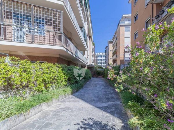 appartamento in vendita a Roma in zona Della Vittoria