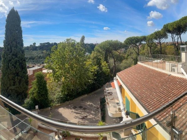 appartamento in vendita a Roma in zona Portuense