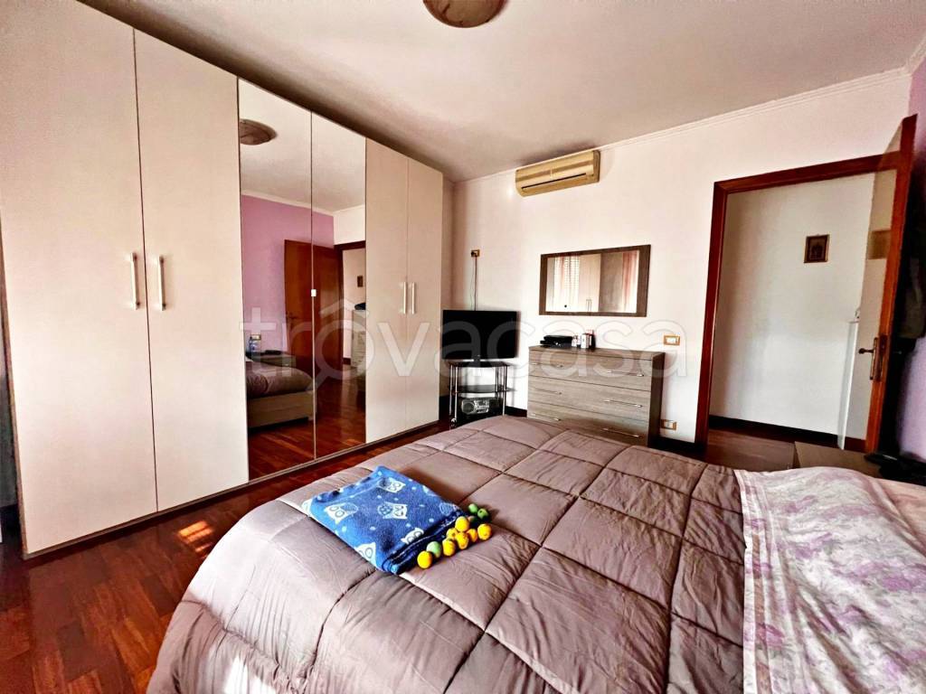 appartamento in vendita a Roma in zona Torre Maura