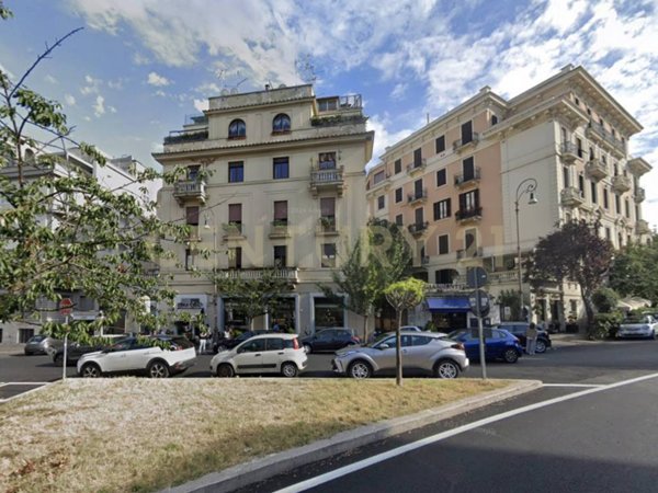 appartamento in vendita a Roma in zona Parioli
