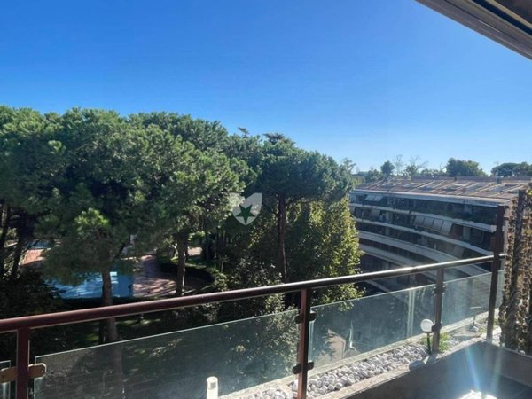 appartamento in vendita a Roma in zona Torrino