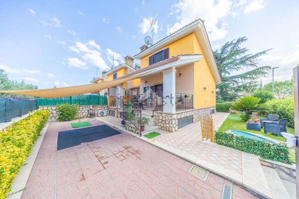 appartamento in vendita a Roma in zona Castelverde