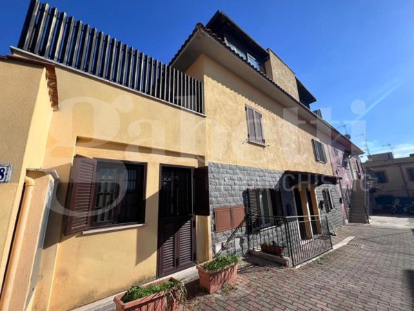 appartamento in vendita a Roma in zona La Pisana