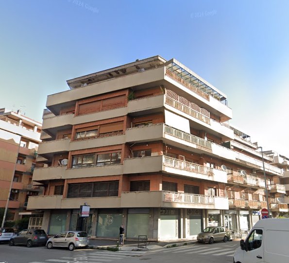 appartamento in vendita a Roma in zona Ardeatino