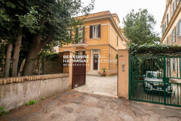 casa indipendente in vendita a Roma in zona Trieste
