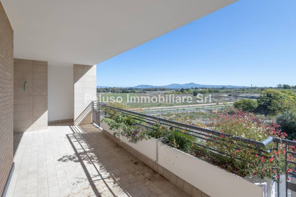 appartamento in vendita a Roma in zona Giuliano Dalmata