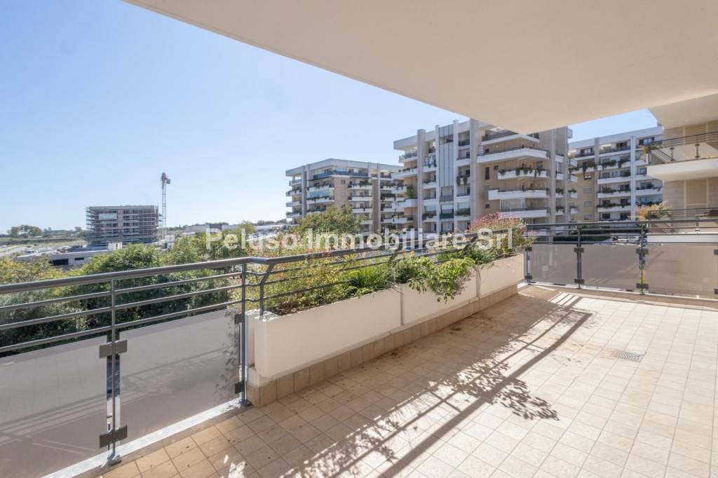 appartamento in vendita a Roma in zona Giuliano Dalmata