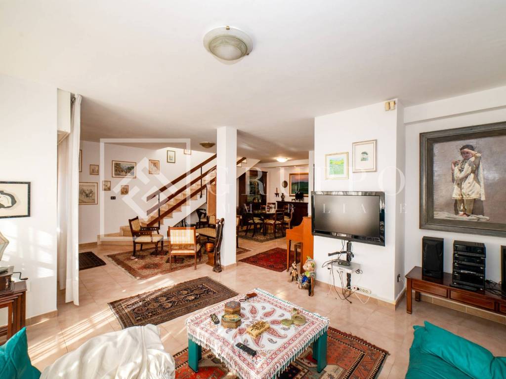 appartamento in vendita a Roma in zona EUR