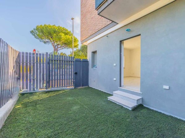 appartamento in vendita a Roma in zona Torre Maura