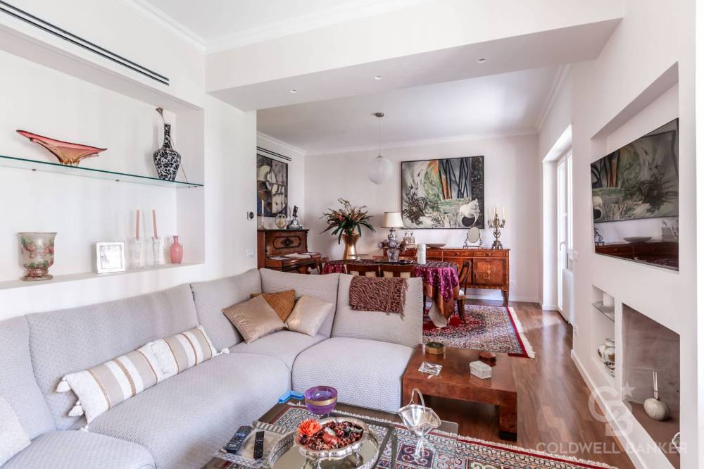 appartamento in vendita a Roma in zona Tomba di Nerone