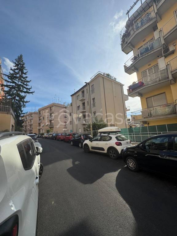 appartamento in vendita a Roma in zona Gianicolense
