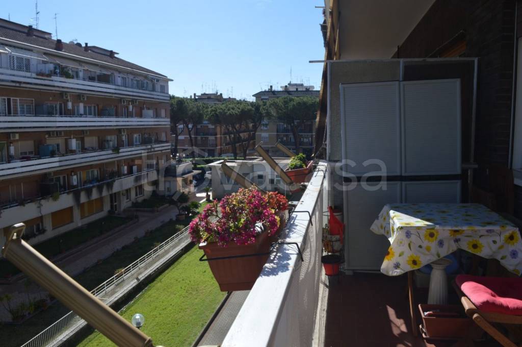 appartamento in vendita a Roma in zona Portuense