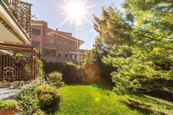 appartamento in vendita a Roma