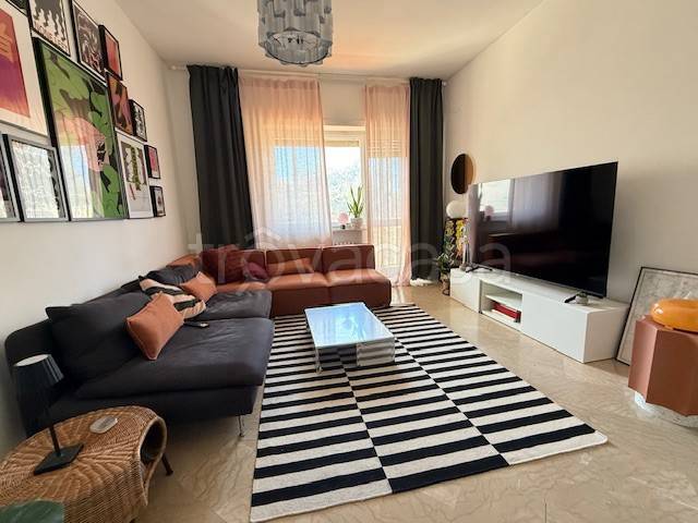 appartamento in vendita a Roma in zona Giuliano Dalmata