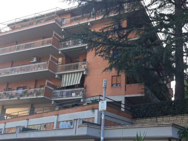appartamento in vendita a Roma in zona Portuense