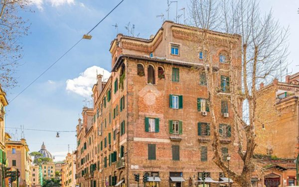 appartamento in vendita a Roma in zona Centro Storico