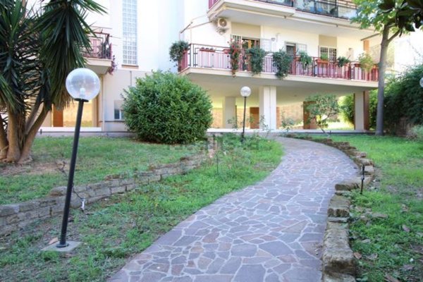 appartamento in vendita a Roma in zona Torrino