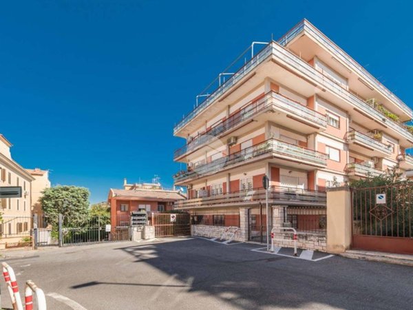 appartamento in vendita a Roma in zona Trionfale