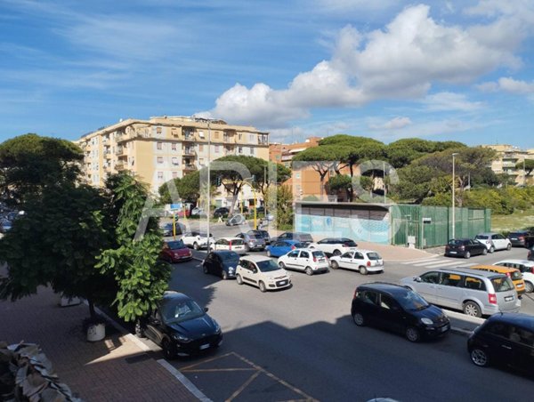 appartamento in vendita a Roma in zona Ostia