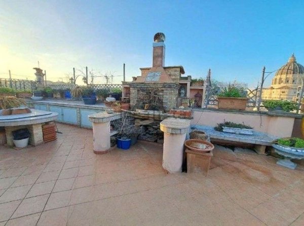 appartamento in vendita a Roma in zona Aurelio
