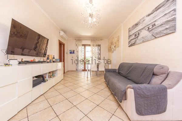 appartamento in vendita a Roma in zona Finocchio