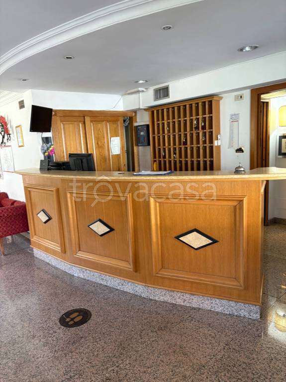 intera palazzina in vendita a Roma in zona San Basilio