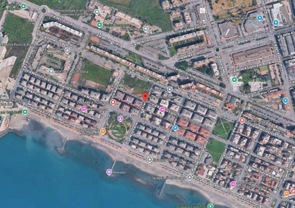 ufficio in vendita a Roma in zona Ostia Antica