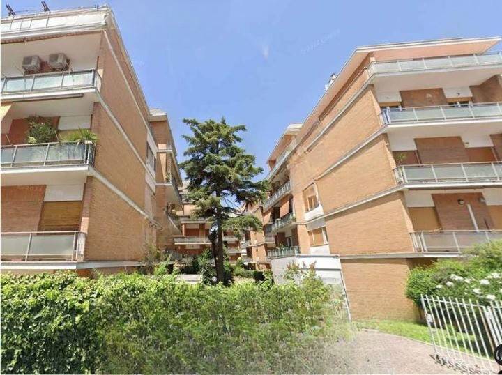 appartamento in vendita a Roma in zona Aurelio