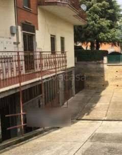 appartamento in vendita a Roma in zona Casal Morena