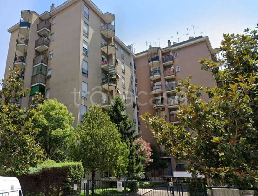 appartamento in vendita a Roma in zona Prenestino-Labicano