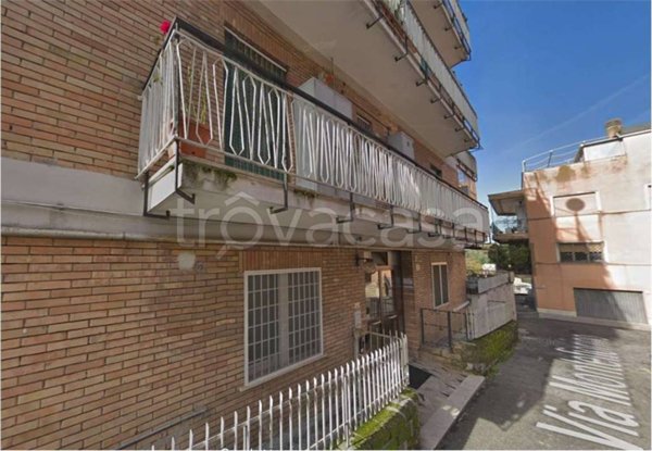 appartamento in vendita a Roma in zona Labaro