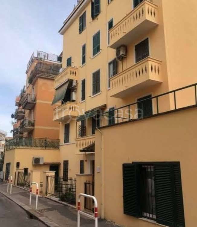 appartamento in vendita a Roma in zona Gianicolense