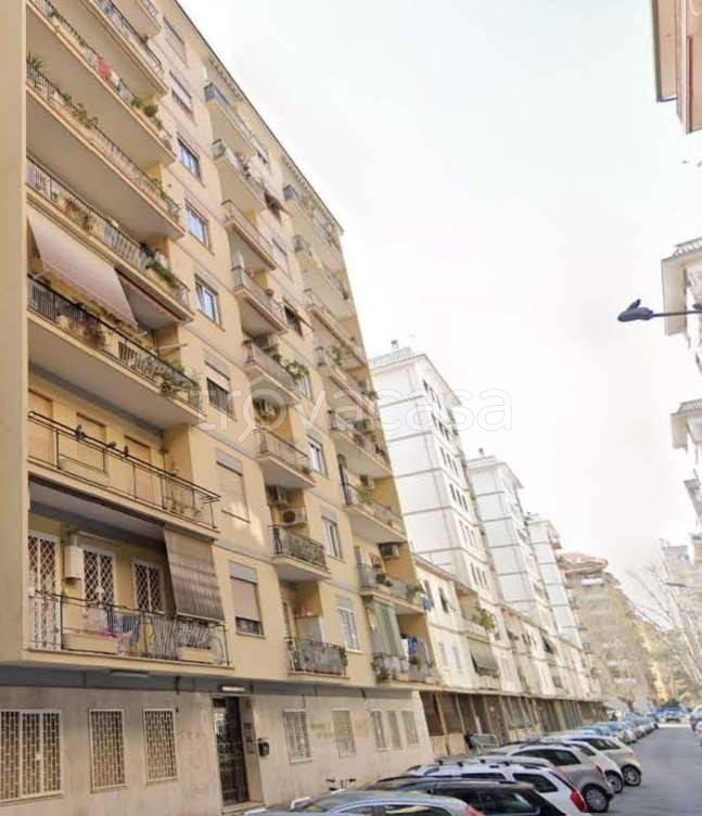 appartamento in vendita a Roma in zona Cinecittà
