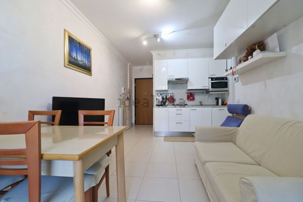 appartamento in vendita a Roma in zona Castel di Leva