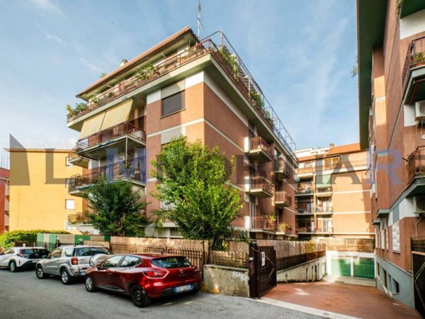 appartamento in vendita a Roma in zona Monte Sacro/Talenti