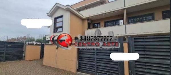 casa indipendente in vendita a Roma in zona Acilia