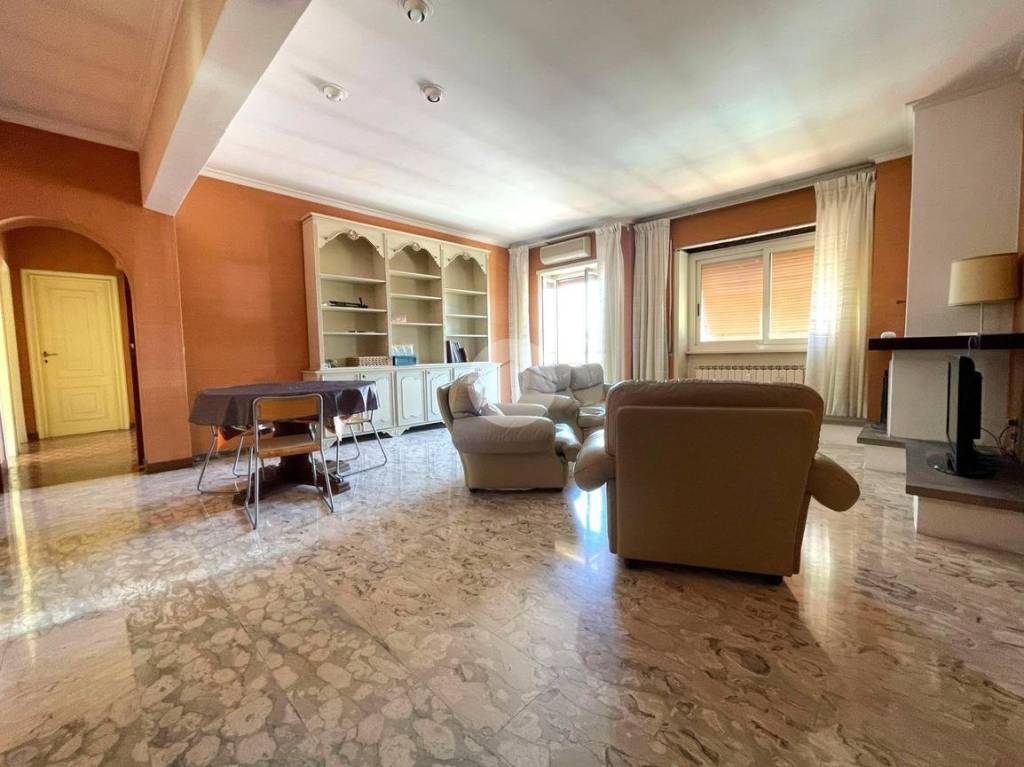 appartamento in vendita a Roma in zona Monte Sacro/Talenti