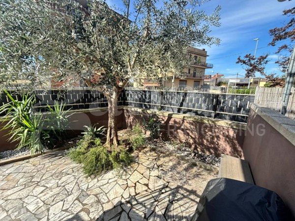 appartamento in vendita a Roma in zona Borghesiana