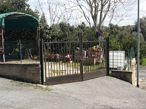 terreno agricolo in vendita a Roma in zona Pantan Monastero