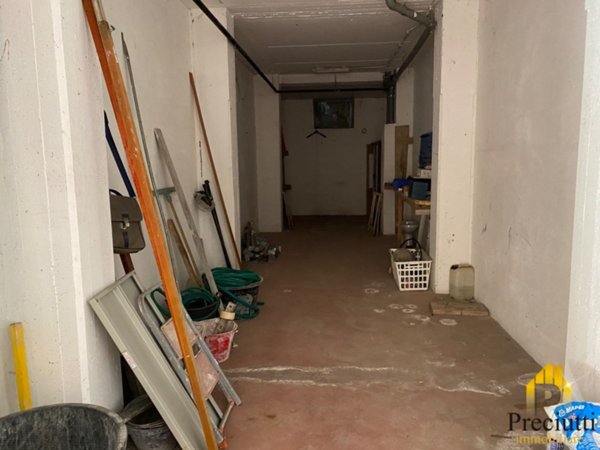 locale di sgombero in vendita a Roma