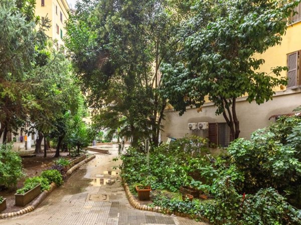 appartamento in vendita a Roma in zona Gianicolense