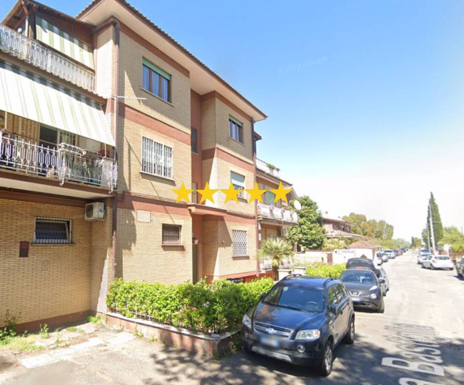 appartamento in vendita a Roma in zona Acilia