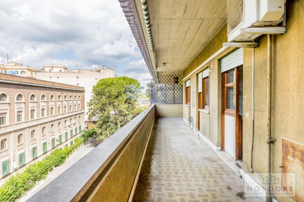 appartamento in vendita a Roma in zona Portuense