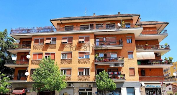 appartamento in vendita a Roma in zona Tuscolano