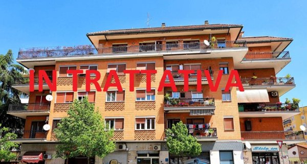 appartamento in vendita a Roma in zona Appio Claudio