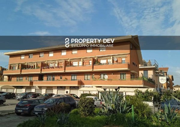 appartamento in vendita a Roma in zona Casal Morena