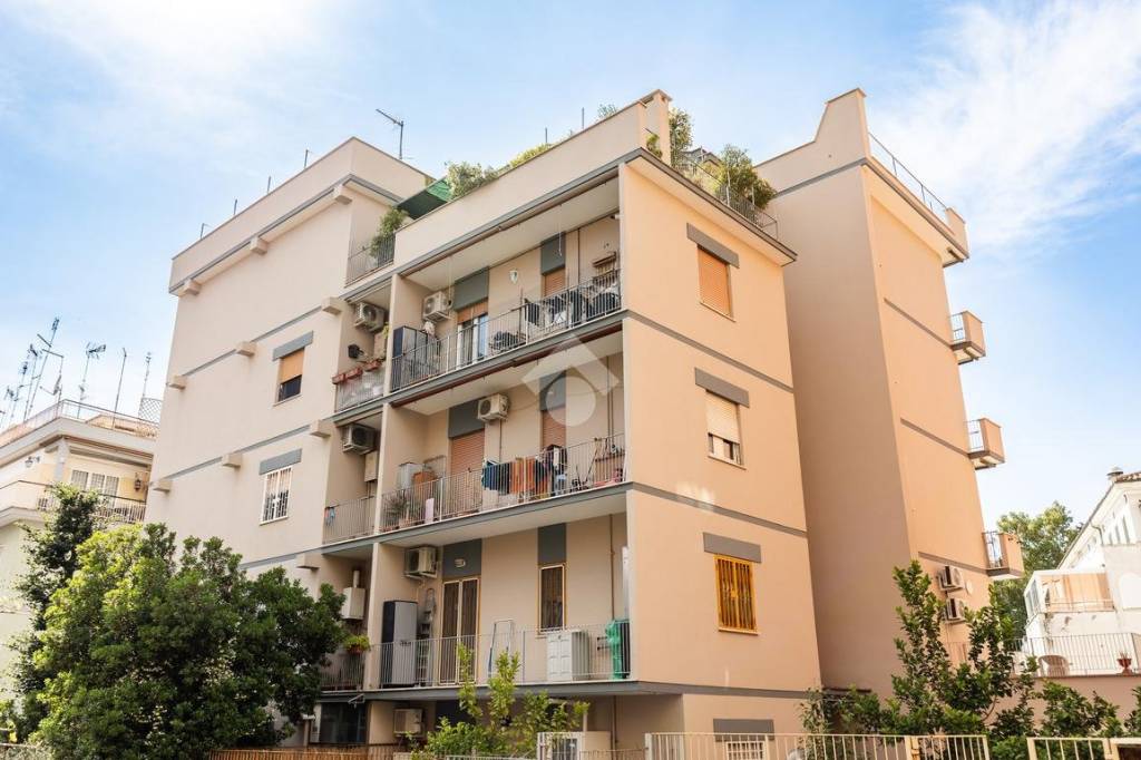 appartamento in vendita a Roma in zona Primavalle